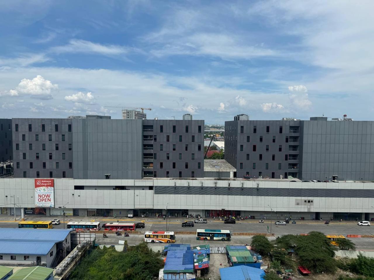 L Condotel Paranaque City Exterior foto
