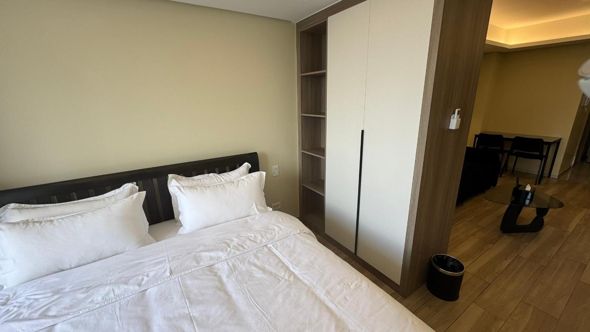 L Condotel Paranaque City Exterior foto